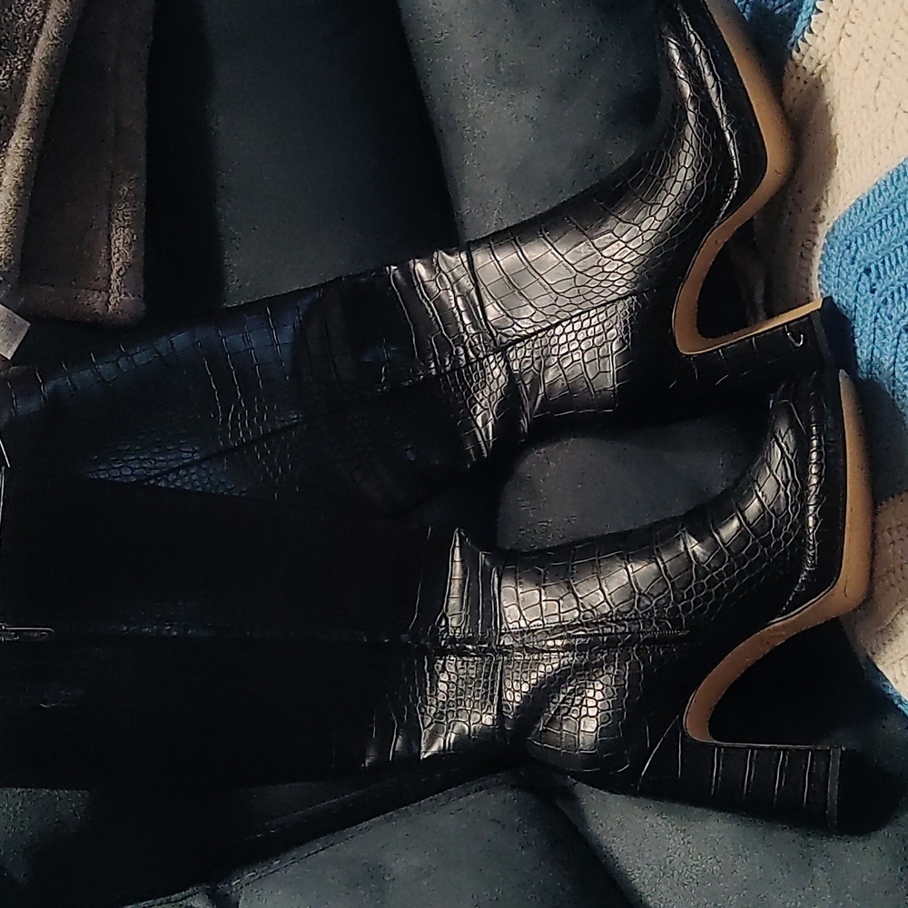 Women boots